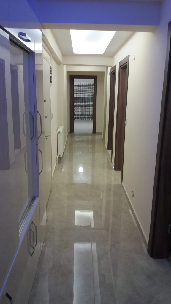 Image gallery image