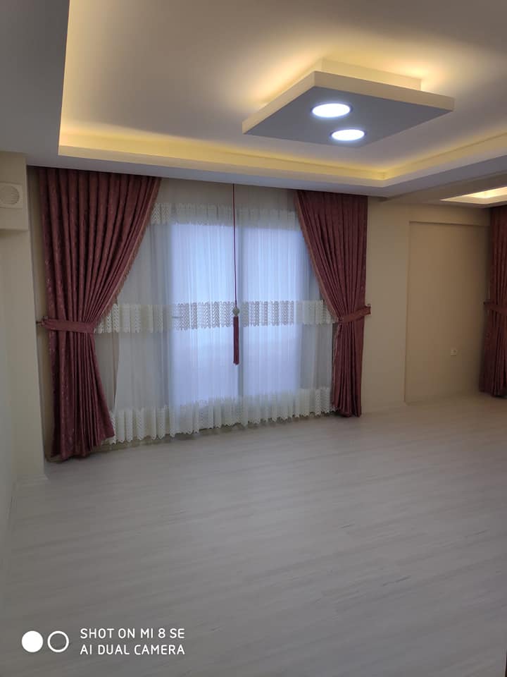 Image gallery image