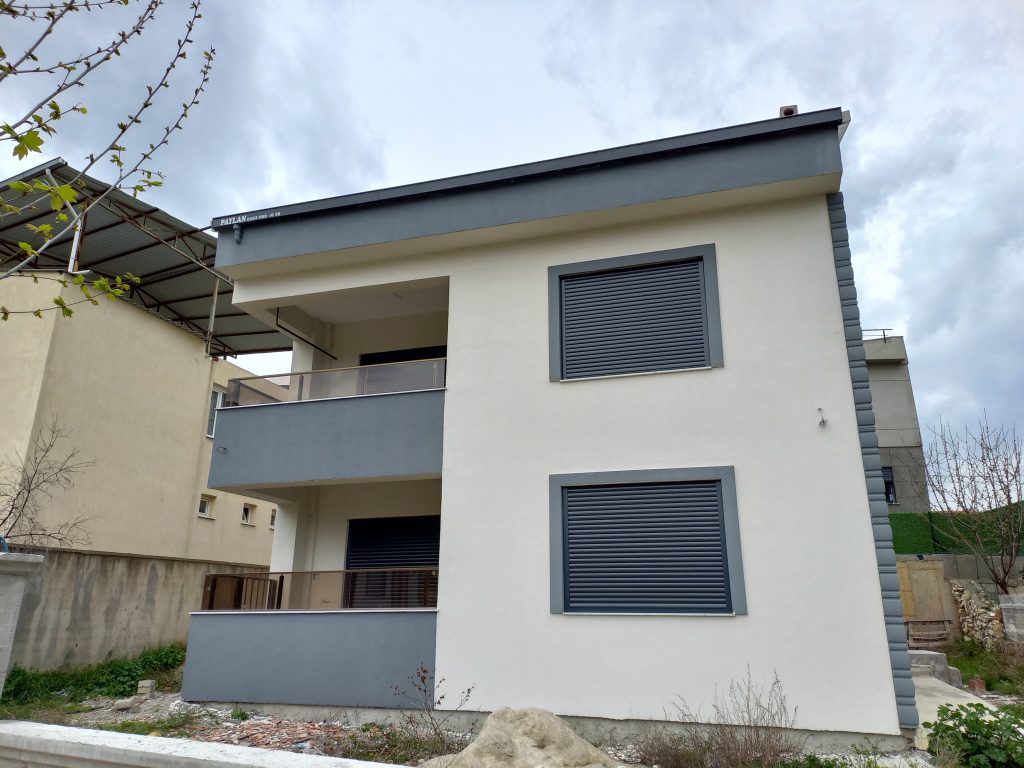 Image gallery image