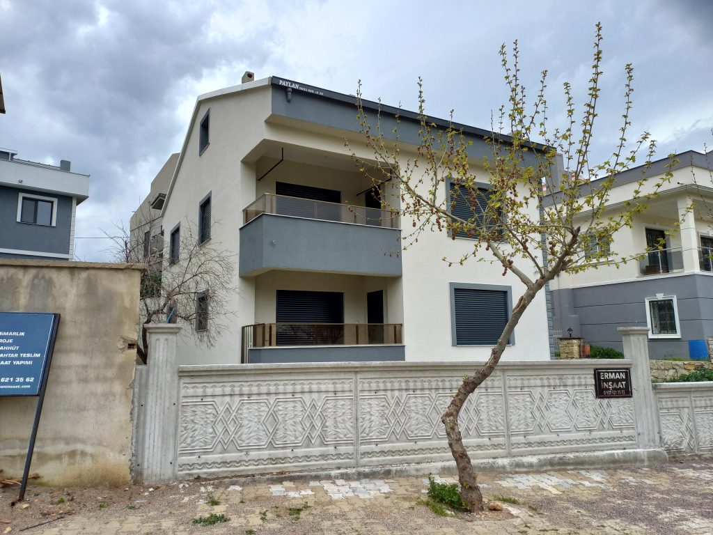Image gallery image